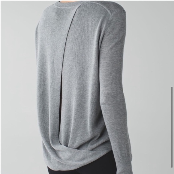 Lululemon Bring It Backbend Sweater Heathered Medium Grey Size - Picture 3 of 9